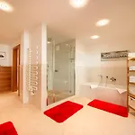 Superior Sport Und Familienresort Alpenblick Hotel 4*