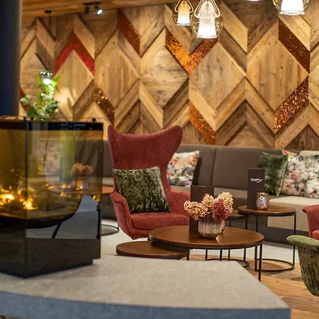 Hotell Superior Sport Und Familienresort Alpenblick Zell am See