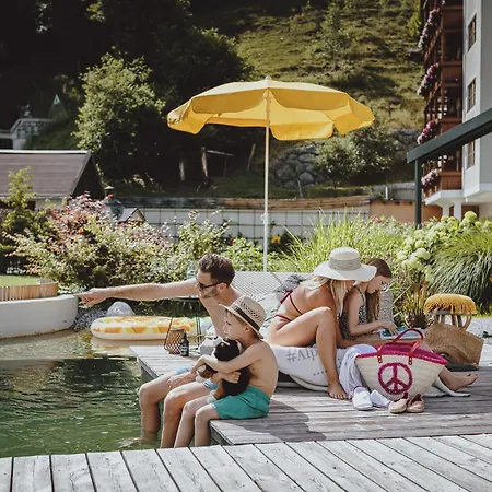 Superior Sport Und Familienresort Alpenblick 호텔 4*