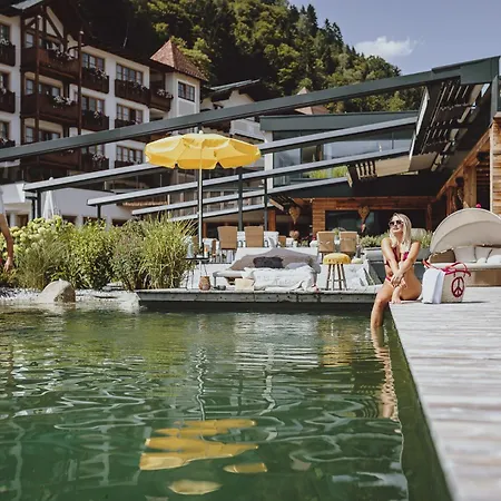 Superior Sport Und Familienresort Alpenblick ホテル