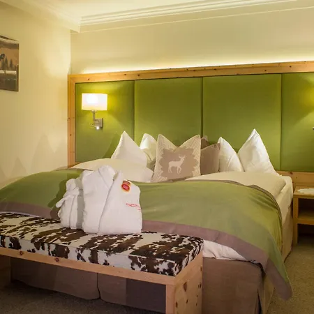 ホテル Superior Sport Und Familienresort Alpenblick ツェル アム ゼー