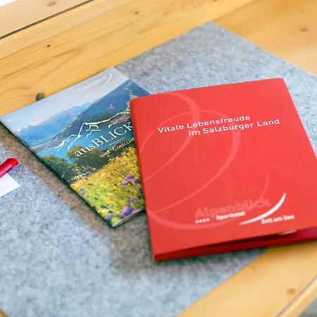 Superior Sport Und Familienresort Alpenblick Zell am See