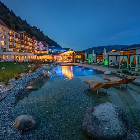 Superior Sport Und Familienresort Alpenblick Hotel Zell am See