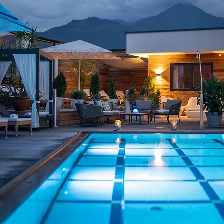 ホテル Sport- Und Familienresort Alpenblick