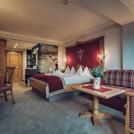 Superior Sport Und Familienresort Alpenblick 4* Zell am See