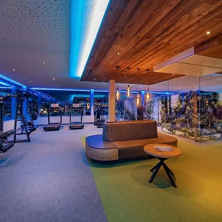 Superior Sport Und Familienresort Alpenblick 4*