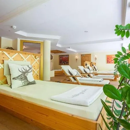 ホテル Superior Sport Und Familienresort Alpenblick 4*