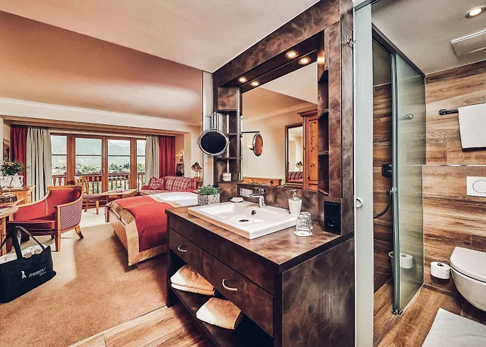 Superior Sport Und Familienresort Alpenblick Hotel 4*